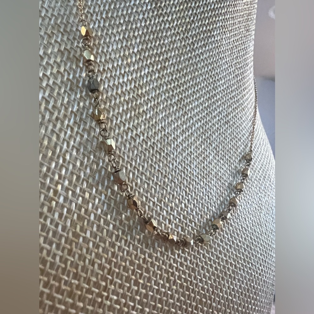 Gorjana beaded  necklace gold T42